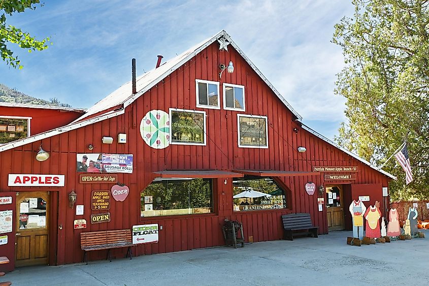 Parrish Pioneer Ranch in Oak Glen California - Steve Cukrov / Shutterstock.com