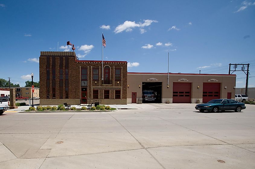 Mandan, North Dakota: Fire department building within the NRHP-listed Mandan Commercial Historic District, also known as the Mandan Police and Fire Station.