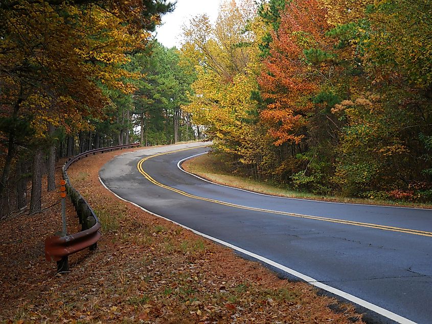 Scenic curbing roadside view at the Talimena National Scenic Byway in Oklahoma during autumn 