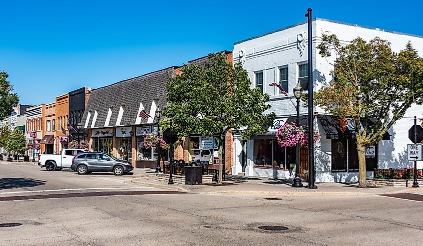 Crystal Lake, Illinois Downtown street