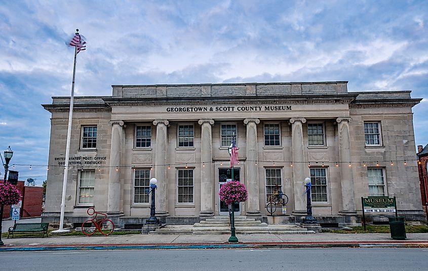 Post office building in downtown Georgetown, KY.