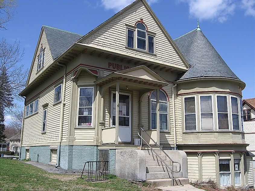 The Aldrich Free Public Library, Moosup, Plainfield, Connecticut.