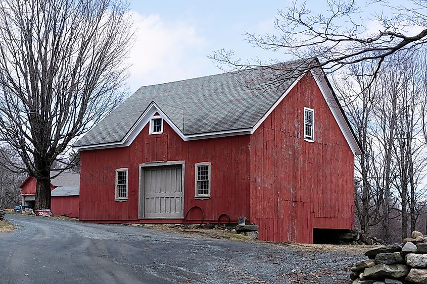 Maple Corner Farm in Granville, Massachusett.s Editorial credit: Scarabea / Shutterstock.com