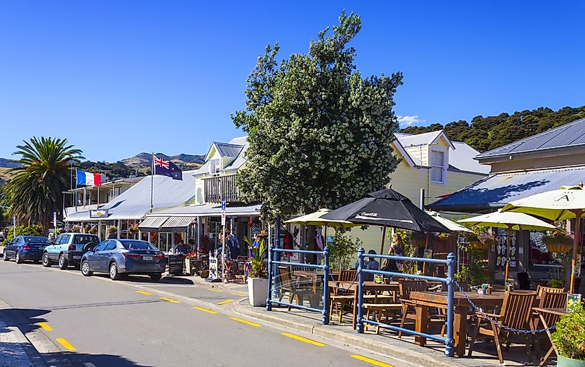 Akaroa street cafes, bars and restaurants.