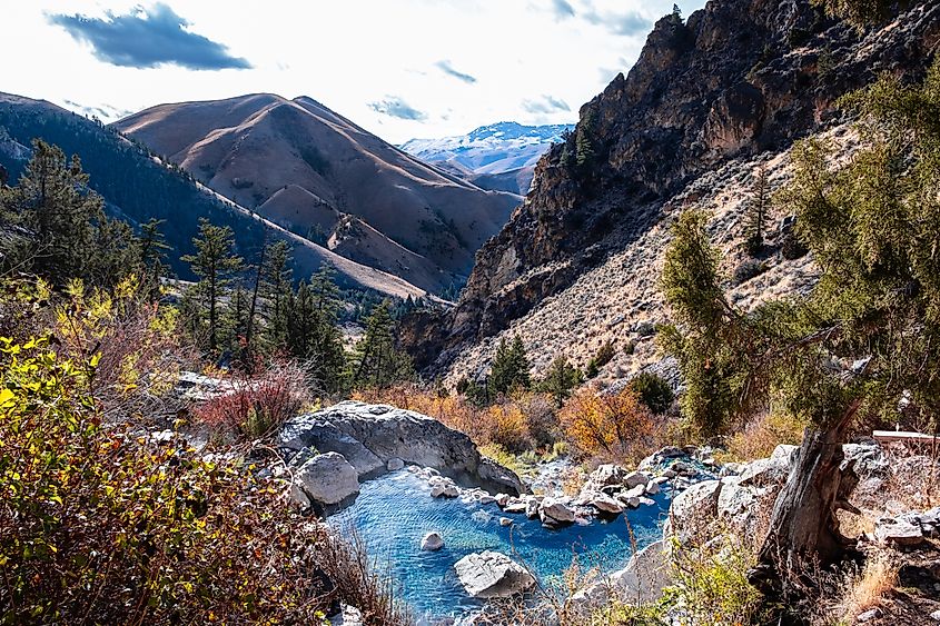 Goldbug Hot Springs in Idaho Salmon-Challis National Forest. Image Credit linber via Shutterstock.