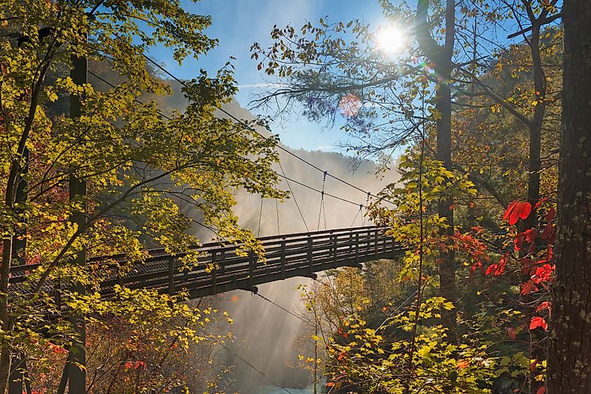 Tallulah Falls, Georgia, USA overlooking Tallulah Gorge in the autumn season.