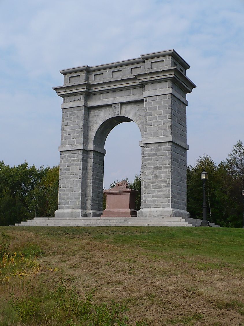 Memorial Arch of Tilton in Northfield, New Hampshire, built in 1882