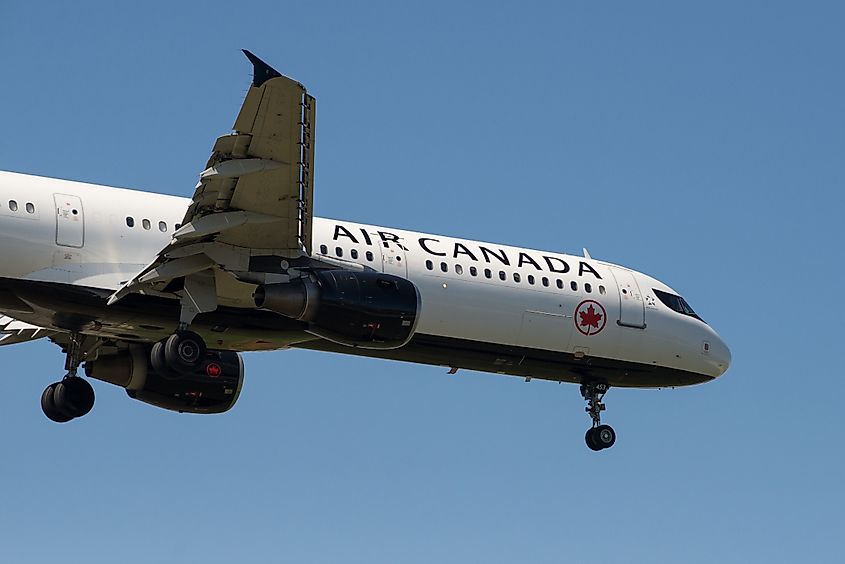 Air Canada Airbus A321 lands at Toronto Pearson International Airport. Image Credit Ross Howey Photo via Shutterstock.