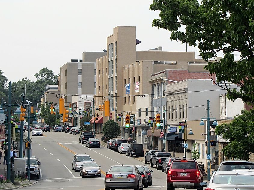 Street view in Mt. Lebanon, Pennsylvania