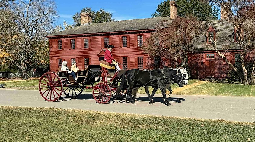 Horse and carriage in Willimasburg and Virginias Historic TRiangle - Photo by Bryan Dearlsey 