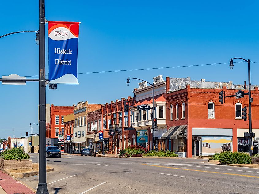 Sunny exterior view of the Ponca City cityscape. Editorial credit: Kit Leong / Shutterstock.com