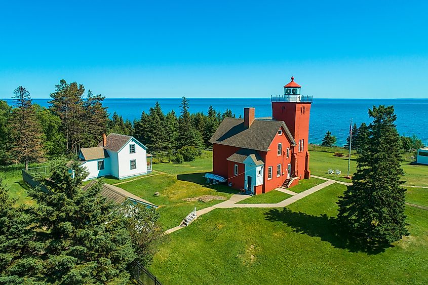 The Two Harbors Light Station is the oldest operating lighthouse in the US state of Minnesota. Editorial credit: Dennis MacDonald / Shutterstock.com