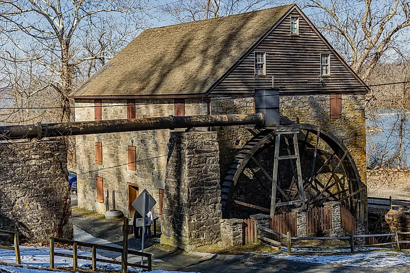 Photo of the Rock Run Grist Mill in the Susquehanna State Park Maryland in the winter.