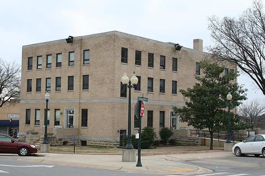  More details Courthouse of Baxter County in Mountain Home, Arkansas. By Original uploader was Sweetmoose6 at en.wikipedia - Transferred from en.wikipedia, Public Domain, https://commons.wikimedia.org/w/index.php?curid=6179872