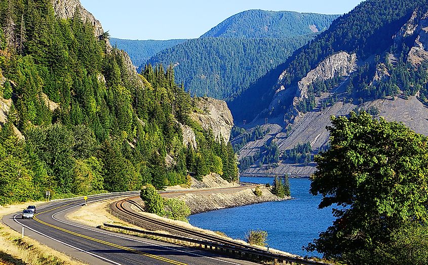 Highway near the Columbia River Gorge, via 