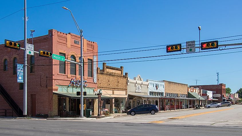 Historic buildings in Smithville, Texas. Image credit Philip Arno Photography via Shutterstock.com