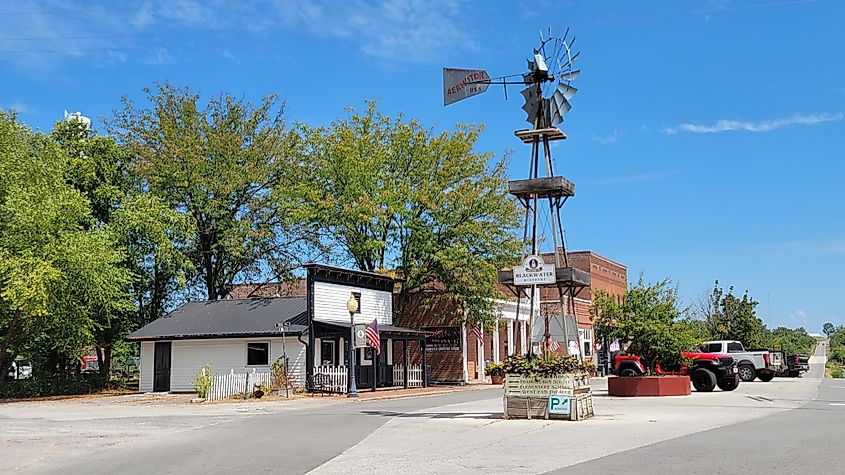 Entrance into Downtown Blackwater Missouri.