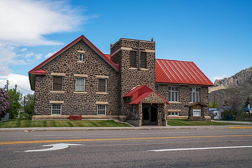 Arco (Idaho). In Wikipedia. https://es.wikipedia.org/wiki/Arco_(Idaho) De Robert Gaskin - https://www.flickr.com/photos/24039825@N06/52168689073/, CC BY 2.0, https://commons.wikimedia.org/w/index.php?curid=127348649