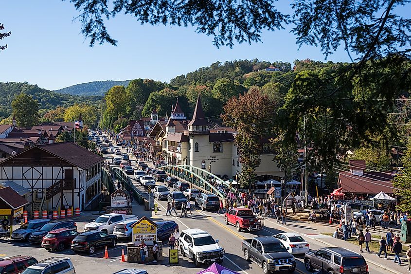 Visitors flocking to Oktoberfest in Helen, Georgia