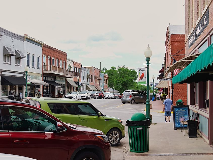 Downtown Main Street in Weston, Missouri. Editorial credit: Matt Fowler KC / Shutterstock.com.