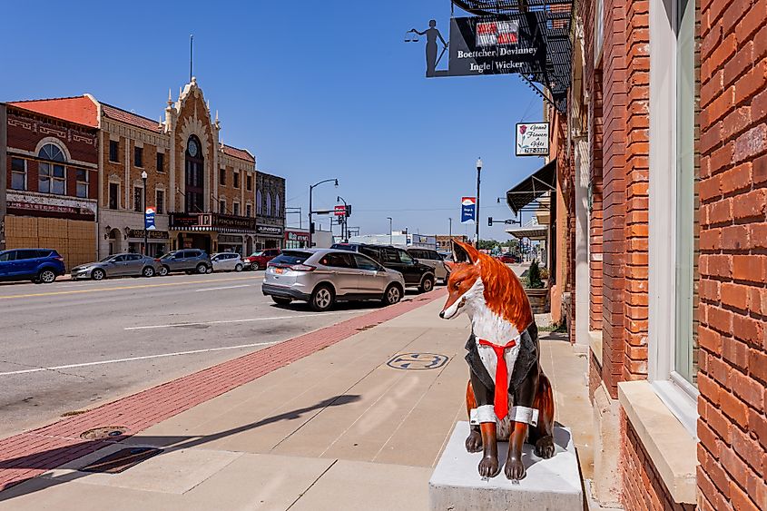 Sunny exterior view of the Ponca City cityscape. Editorial credit: Kit Leong / Shutterstock.com