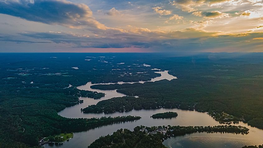 Lake Wedowee, Sunset, Alabama, USA.