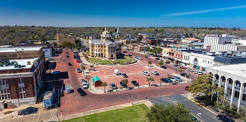 View of the Marshall Courthouse in Marshall, Texas.