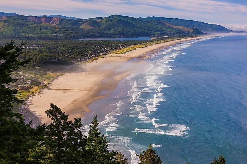 Oregon's Most Charming Beach Towns - WorldAtlas