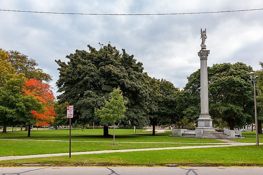 Winged Victory Civil War Memorial in Library Park