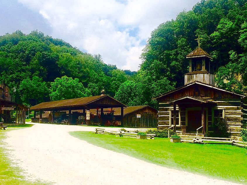 Heritage Farm Museum & Village