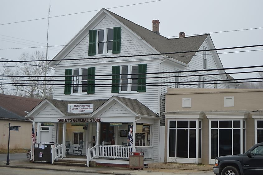 Front and southern side of the former Old Sibley General Store.