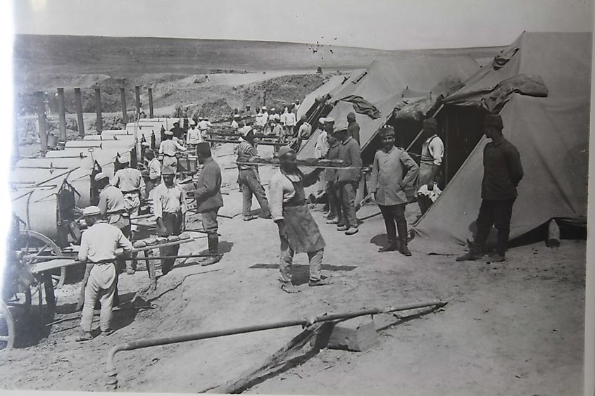 1917, a Bakery for WWI Ottoman soldiers. Source: Wikimedia/National Library of Israel