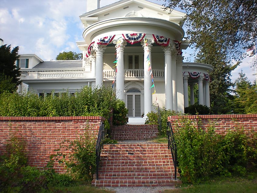 Arbor Lodge State Historical Park and Arboretum. (2023, August 1). In Wikipedia. https://en.wikipedia.org/wiki/Arbor_Lodge_State_Historical_Park_and_Arboretum By JonClee86 - Own work, CC BY-SA 3.0, https://commons.wikimedia.org/w/index.php?curid=83179615