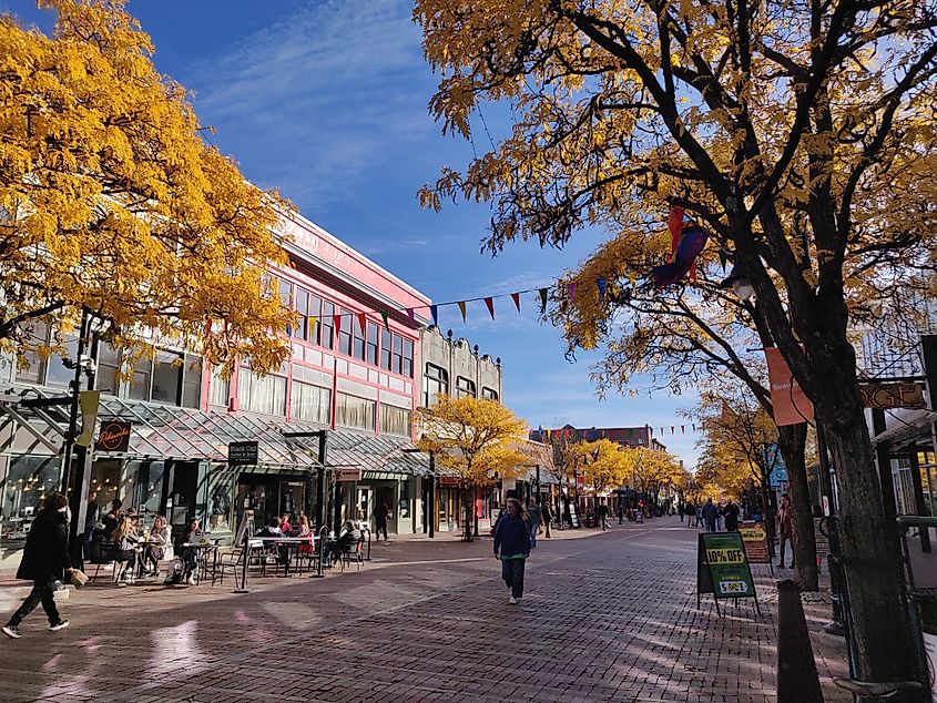 Burlington, Vermont. In Wikipedia. https://en.wikipedia.org/wiki/Burlington,_Vermont By Sdkb - Own work, CC BY-SA 4.0, https://commons.wikimedia.org/w/index.php?curid=124865924 