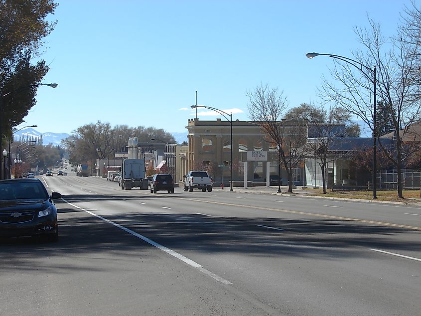Looking south on Main Street, U.S. Route 89, from East 100 North in Gunnison, Utah