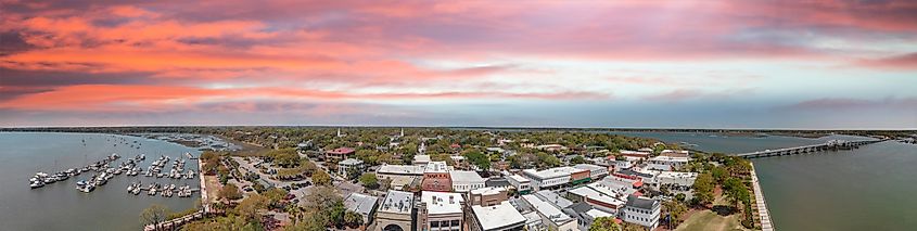  Aerial sunset view of Beaufort, South Carolina.