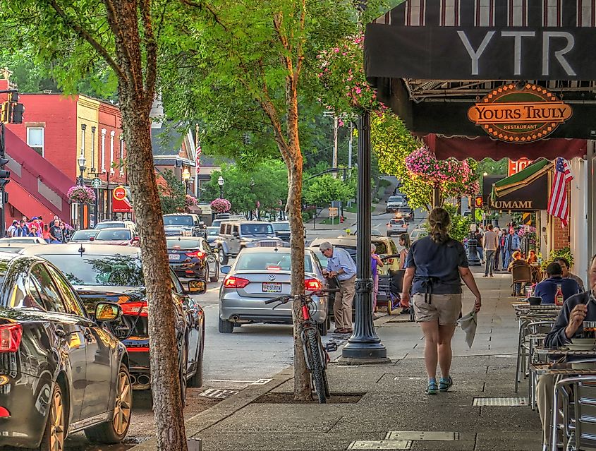 Yours Truly Cafe on Main Street in Chagrin Falls, Ohio