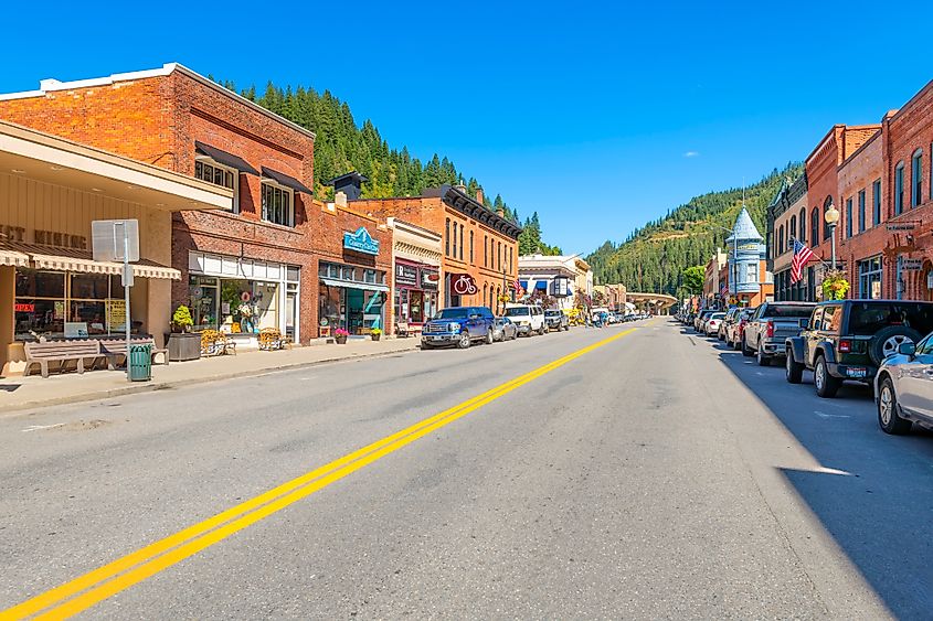 Bank Street, the main street through the historic town of Wallace, Idaho. Image Credit Kirk Fisher via shutterstock.