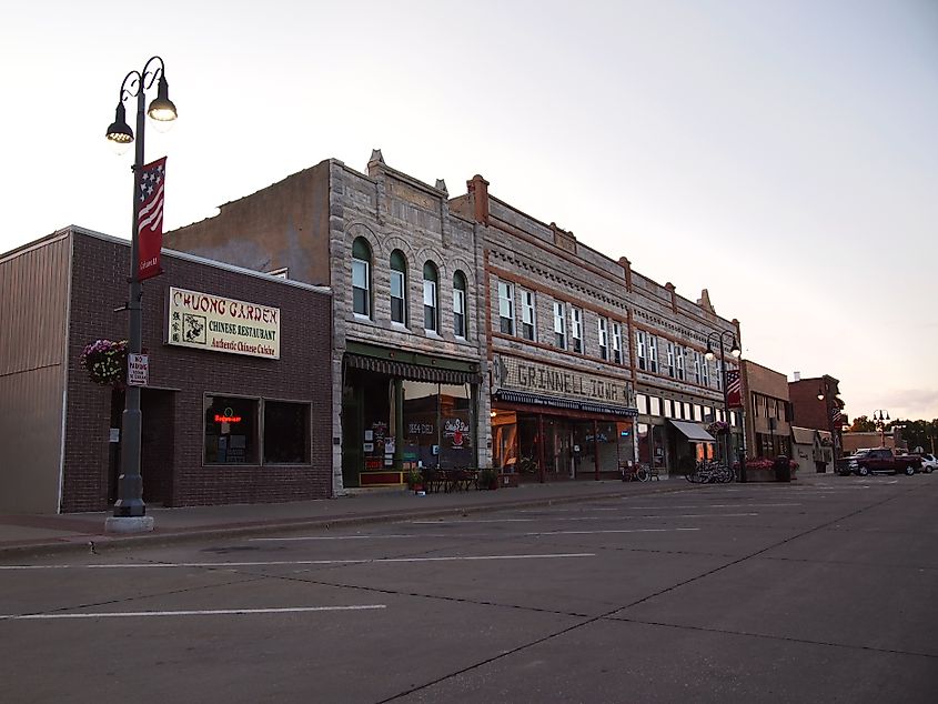 Broad Street in downtown Grinnell, Iowa.