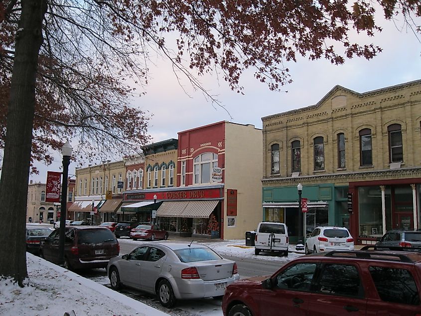 Downtown Baraboo Historic District. In Wikipedia. https://en.wikipedia.org/wiki/Downtown_Baraboo_Historic_District By TheCatalyst31 - Own work, CC0, https://commons.wikimedia.org/w/index.php?curid=42967970