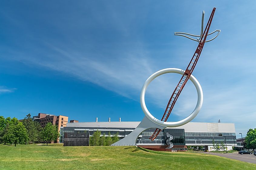 Wild Ricing Moon Sculpture and Swenson Science Building at the campus of the University of Minnesota-Duluth.