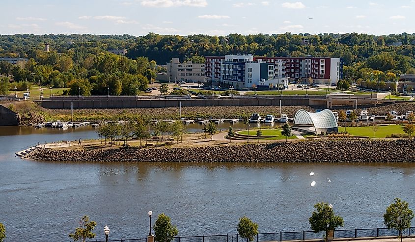  The Raspberry Island between Saint Paul and Minneapolis, Minnesota United States