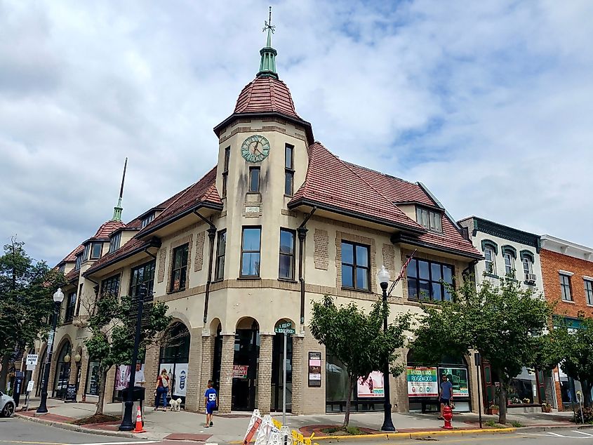 The historic clock tower building at the intersection of East Ridgewood Avenue and Broad Avenue in Ridgewood, New Jersey