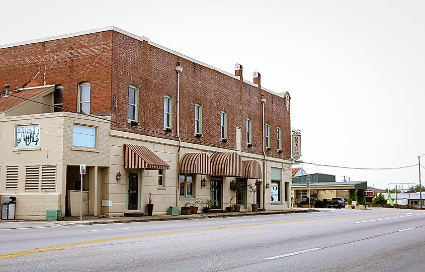 DeFuniak Springs, Florida, United States. Editorial credit: Sabrina Janelle Gordon / Shutterstock.com