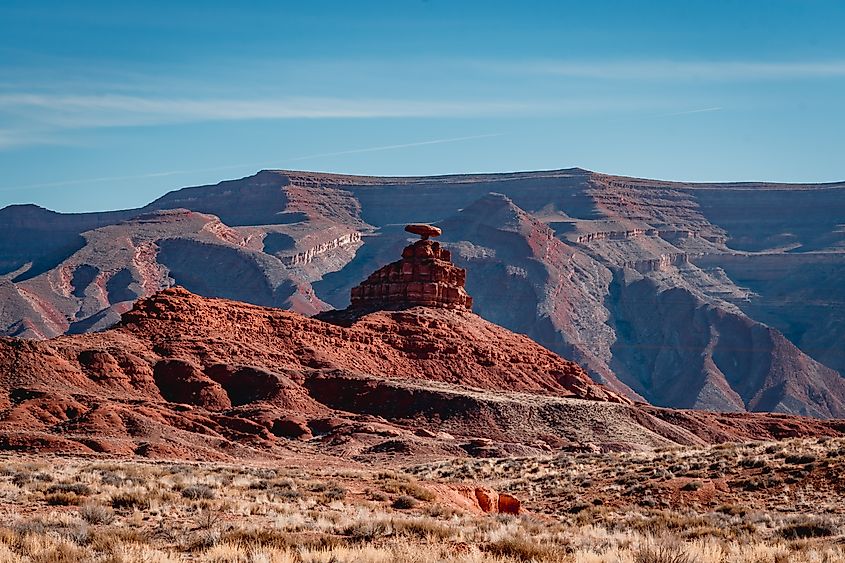 Scenic view of Mexican Hat Rock in Utah.