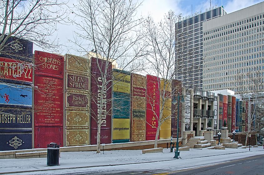 Kansas City Public Library parking garage in Kansas City, Missouri, designed to look like a giant bookshelf with book spines on the exterior