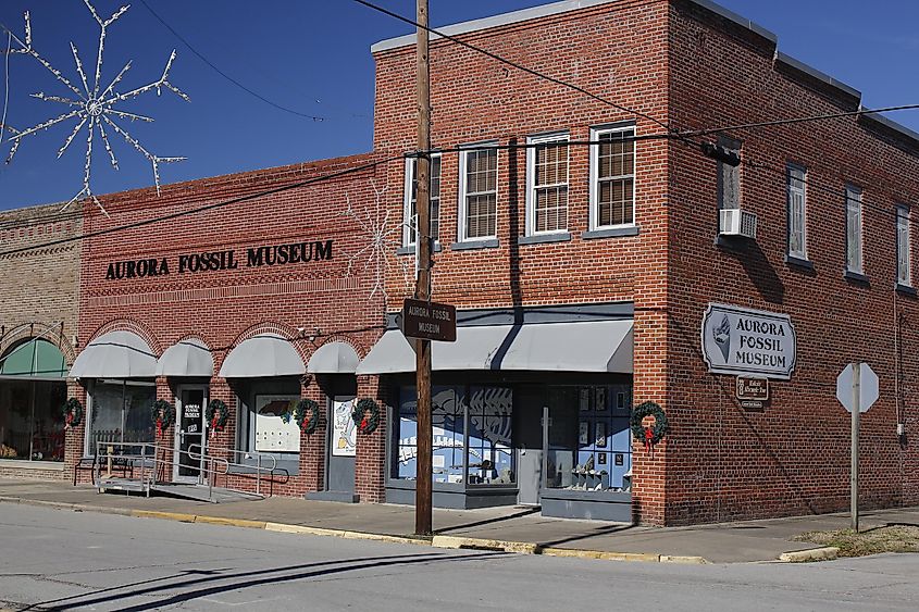 Aurora, North Carolina: Exterior of the Aurora Fossil Museum.