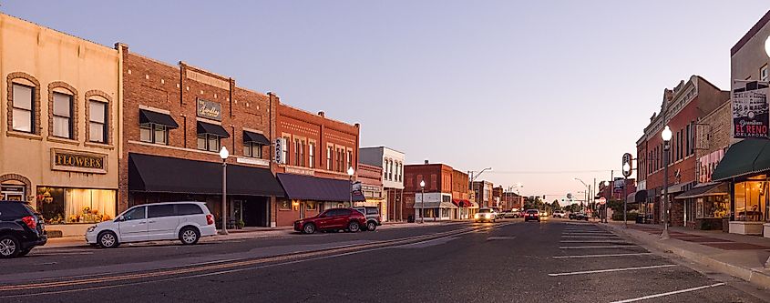 The old business district on Rock Island Avenue in El Reno, Oklahoma. Editorial credit: Roberto Galan / Shutterstock.com