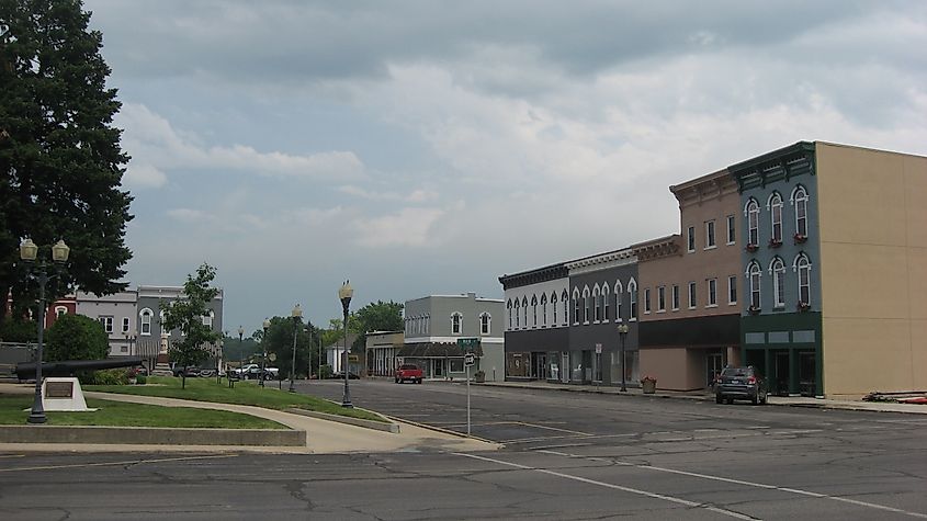 South side of courthouse square in Sullivan, Illinois