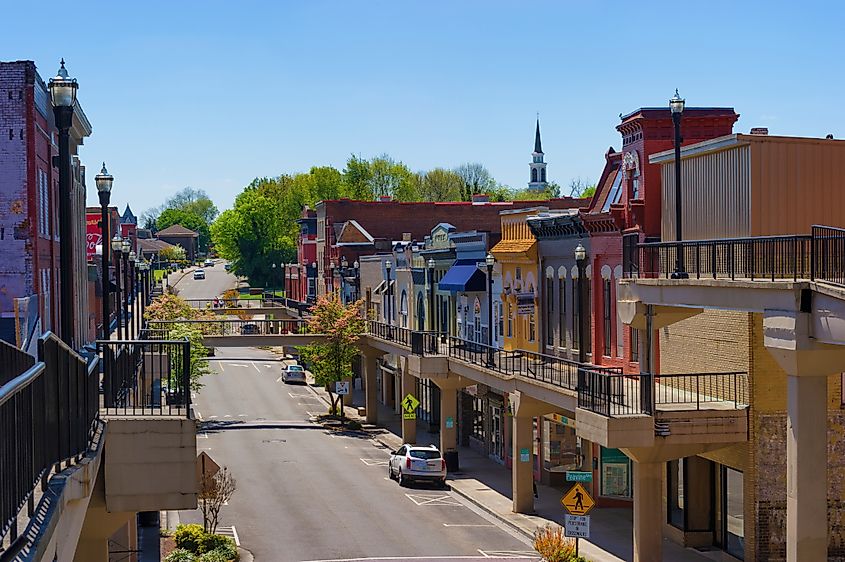 Morristown, Tennessee, USA, settled in 1787 and incorporated in 1855. Historical district reconstructed after 1962 flooding.